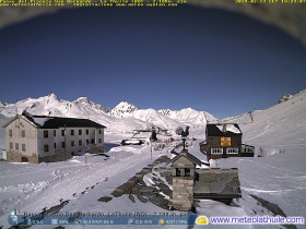 Imagen de vista previa de la cámara web Little St Bernard Pass